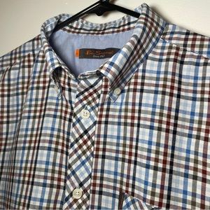 Ben Sherman Plaid. Large claret blue button down collar short sleeve shirt. Mod